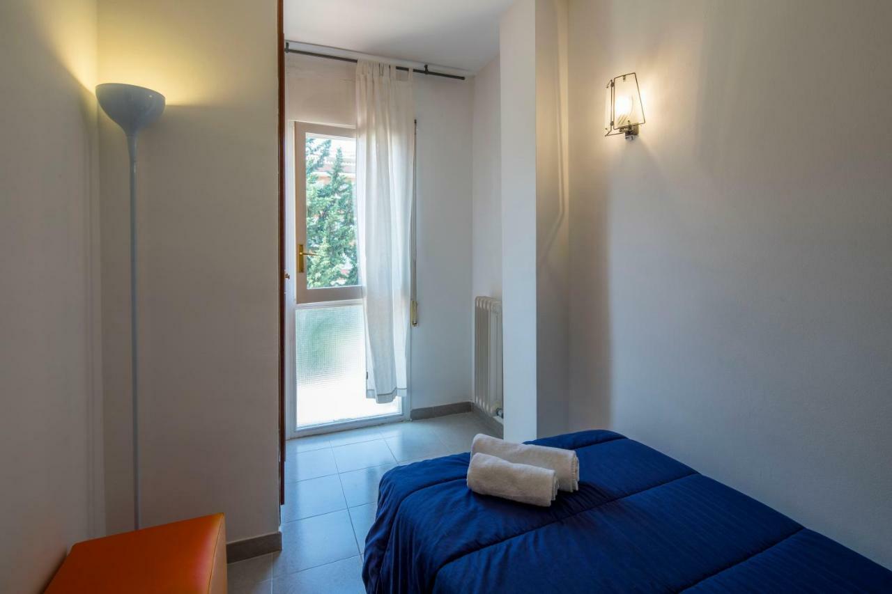 지로나 Apartamento Castell De Perelada 아파트 외부 사진