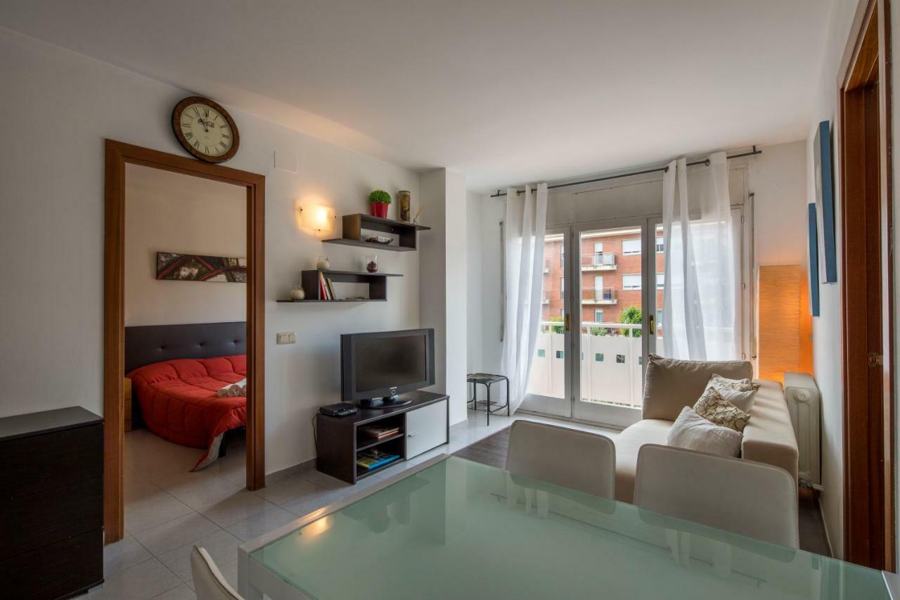 지로나 Apartamento Castell De Perelada 아파트 외부 사진